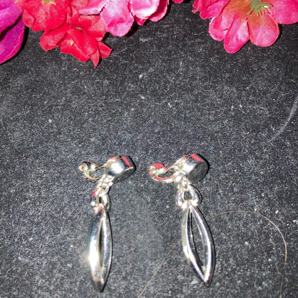 Vintage Fashion Clip Earrings